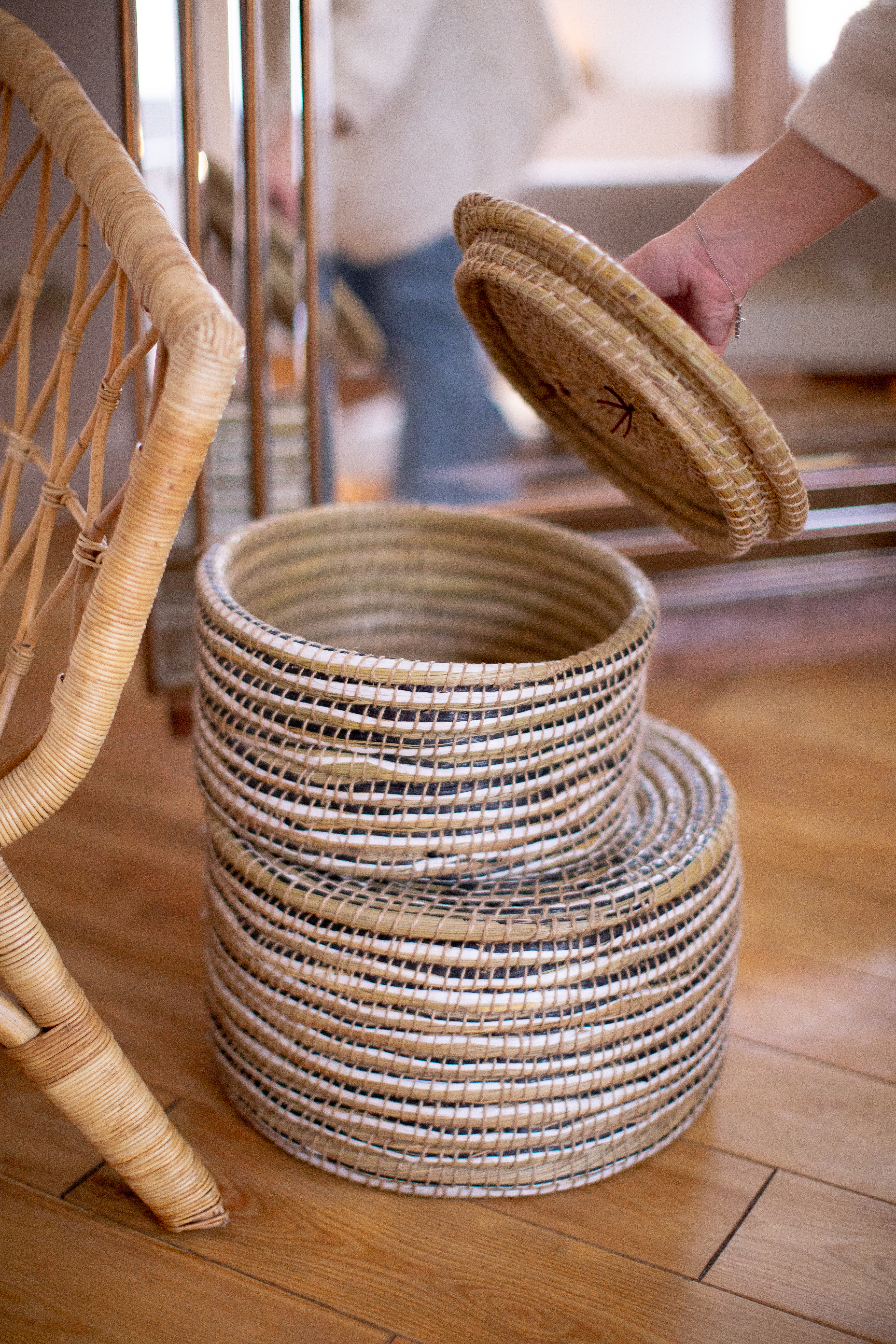 Пошаговое плетение корзин из ивы для начинающих